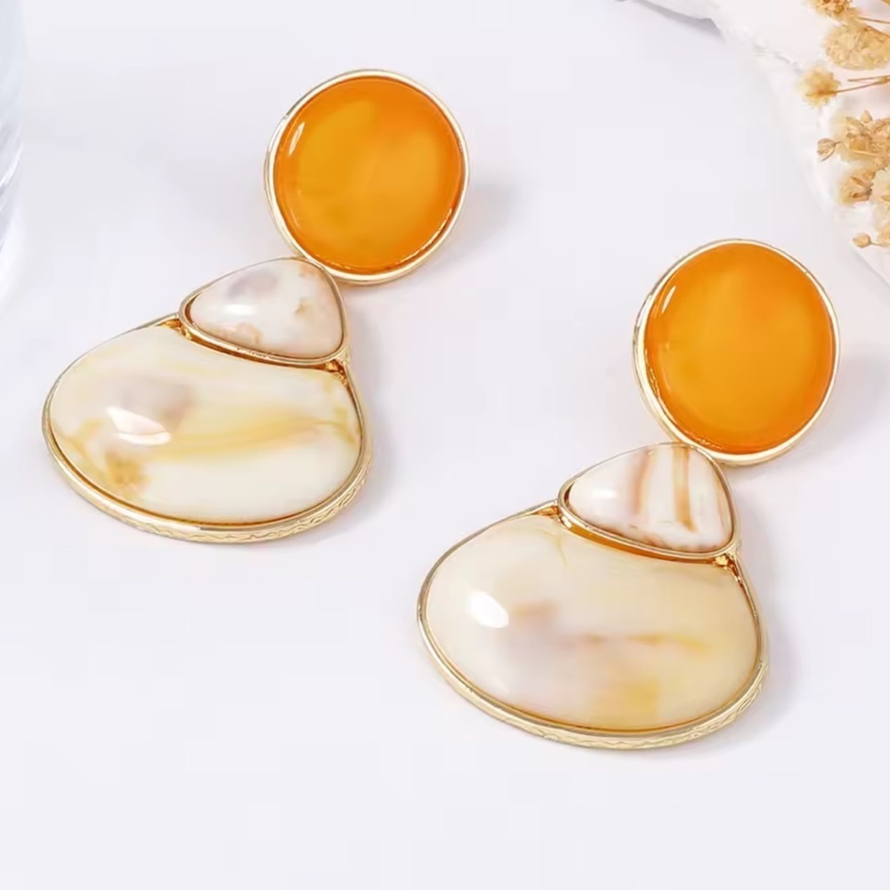 New! Collection Zara Gold and Cream Statement Earrings